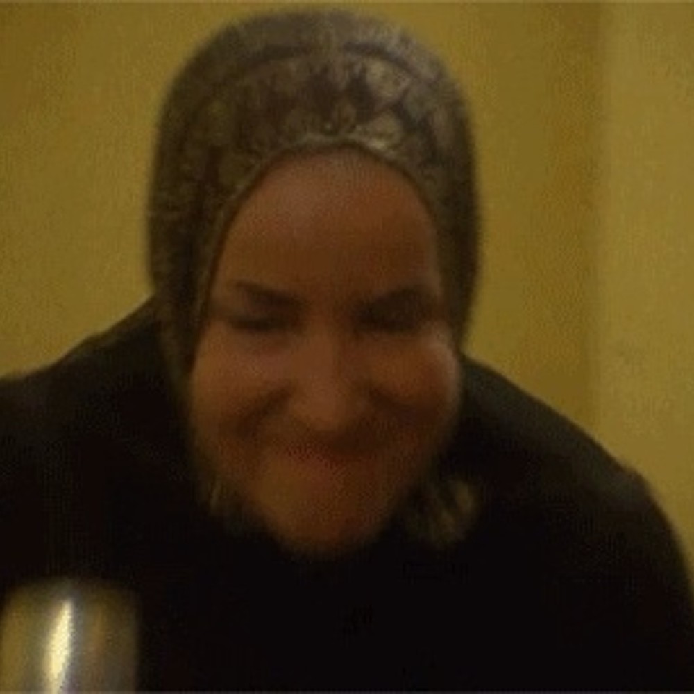 Meet your Posher, Sandra